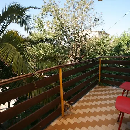 Penzion Triple Starigrad 6637a Starigrad Paklenica